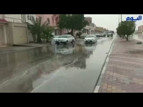 شاهد.. أمطار الخير على الأحساء واستعداد الجهات الحكومية