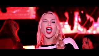 WILL I AM AT VIP ROOM CANNES