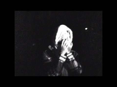 RAVISVAL - o aștept sa vină (Official Video)