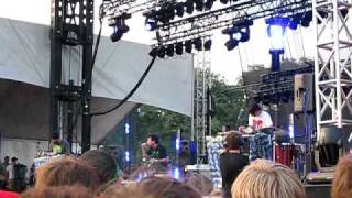 Animal Collective - Guy&#39;s Eyes - Lollapalooza 2009