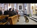 This dog comes to church every day.Just see why.