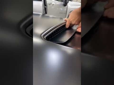 HOW TO REMOVE OR INSTALL A DODGE HOOD VENT