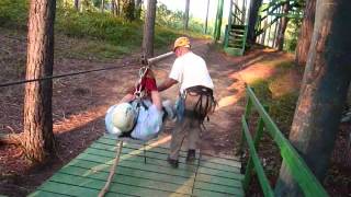 preview picture of video 'Cuba Las Terrazas ZipLine'