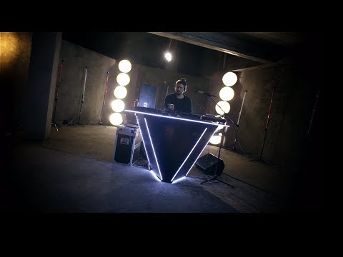 Refresca La Rola - DJ George Levi