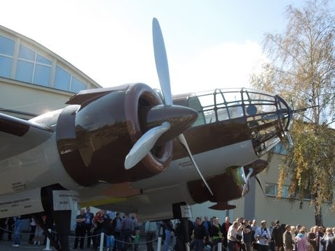 Samolot "Łoś" - Replika - Foto-Video - Mielec - 30 wrzesień 2012