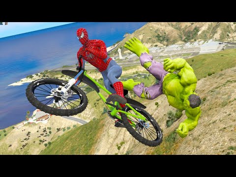 hombre araña y los superhéroes Ragdolls gta 5 se deslizan sobre montaña fallos SALTOS con BICICLETAS