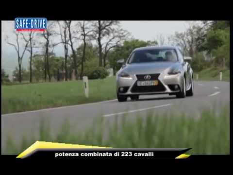 Primo Piano: Lexus IS Hybrid