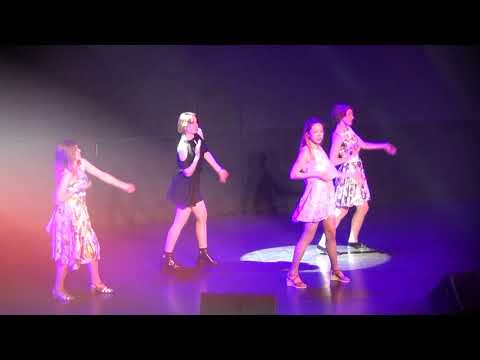 180520 Idolcon - Sweet Peaches - Mamamoo-Starry night