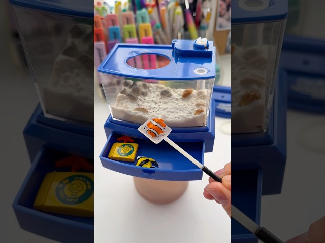 Vídeo relacionado con Yeefunjoy 20 Piezas Mini Animales de Resina Luminosa, Mini Marinos Animales Figuras en Miniatura, Figuras de Océano para Micro Paisaje Jardín Casa de Muñecas Decoración para Acuario Manualidades