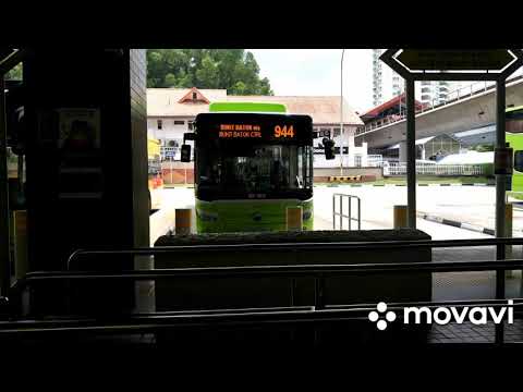 (SMRT) Yutong E12 on bus service 944