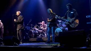 The [real] Swinging Richards - One Way Town