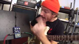 Video thumbnail for PedalsAndEffects: Gonkulator Ring Modulator by DOD by Pedals and Effects