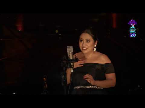 Julia Luna: Clásicas de Octubre