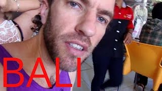 Holy fishballs! Yummy Indonesian food in Bali, Indonesia