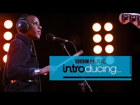 Sink Ya Teeth - Petrol Blue (BBC Music Introducing session)