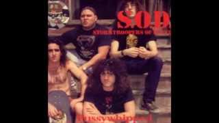 12)S.O.D.Stormtroopers Of Death - Kill Yourself - Pussywhipped Live