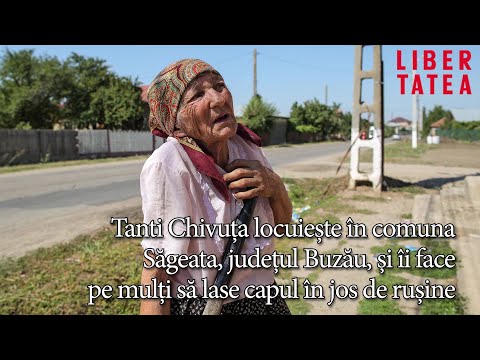 La 83 de ani, tanti Chivuța din comuna Săgeata muncește cu ziua pentru 1 litru de lapte și 5 lei