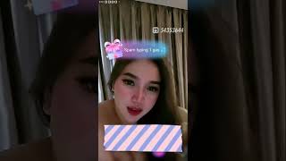 Download lagu Mango Live Indonesian Girl Nay part 1 (Bar Bar)-part102 mp3