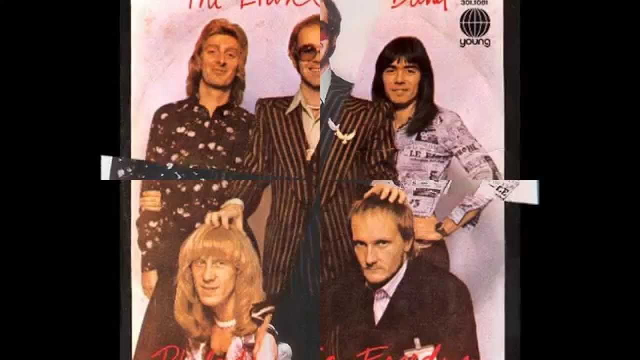 Elton John - Philadelphia Freedom (1974) With Lyrics!