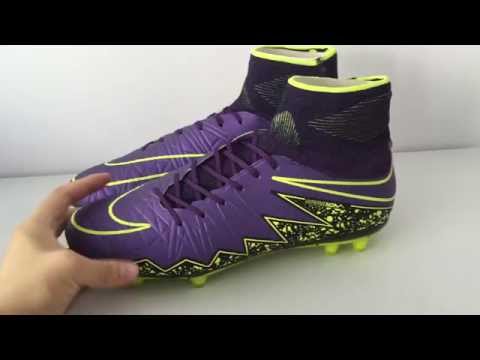 Soccer-rooms.co.uk reviews New Nike Hypervenom II Electro Flare FG Hyper Grape Volt Black