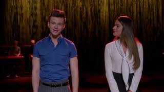 Don&#39;t Stop Believin - Glee Cast (mashup)