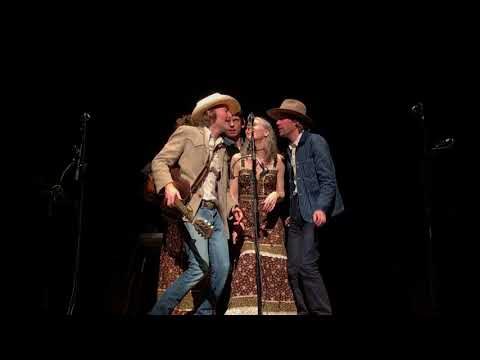 Didn't Leave Nobody but the Baby - Gillian Welch, David Rawlings, Willie Watson