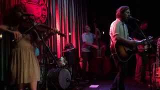 GREAT LAKE SWIMMERS "Shaking All Over" Live in New Orleans