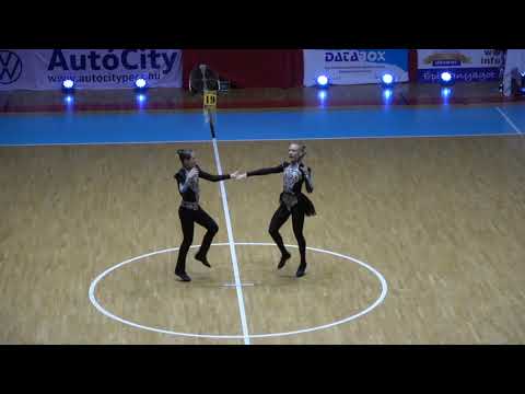 Juveniles Páros: Vincze Viktor - Kacsora Enikő / Négy Muskétás, Budapest