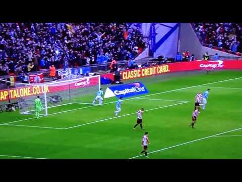 Capital One Cup Final 13/14 - Yaya Toure wonder goal Vs Sunderland