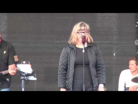 Airi Allvee & Underwater - Kui on meri hülgehall