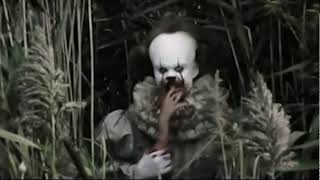 Ramsay Waving To Pennywise Gif