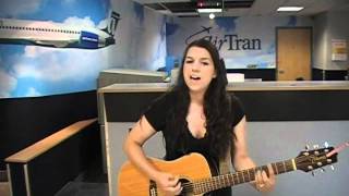 Bài hát I Love, She Lies - Nghệ sĩ trình bày Suzi Oravec