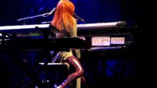 Tori Amos - graveyard / upside down 2009 Warsaw