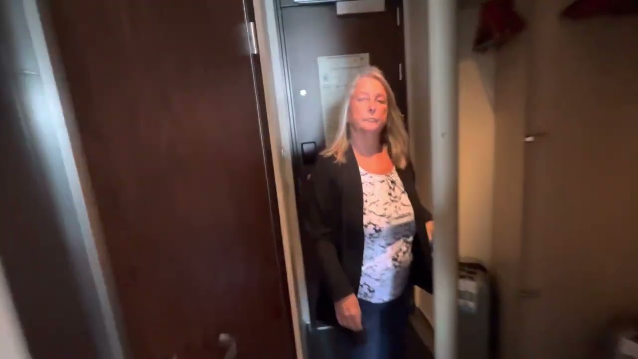 Carnival Panorama - Cabin 5212 - Video 1