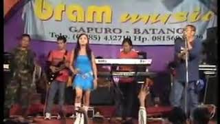 Download lagu Menunggu Dangdut Bram musik mp3