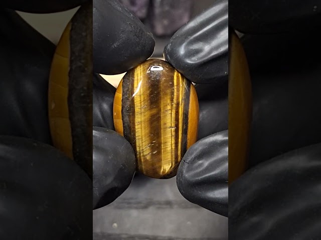 حجر عين النمر الطبيعي