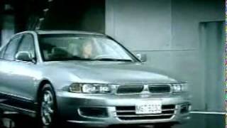 [討論] 金城武竟然開06年的Toyota Camry?!