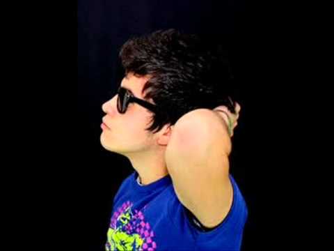 Boom ! (Sheeqo Beat 3Ball MTY Remix) - Morenito de Fuego