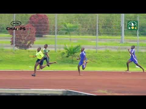 4x100m  Cadet Girls Heat 3