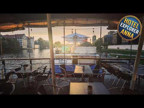 Eastern & Western Comfort Hostelboat | Berlin, Germany | Hotel Review 🏩