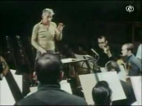 Bernstein spiega e dirige Mahler (estratto) - 1
