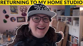 I'm back home in my art studio