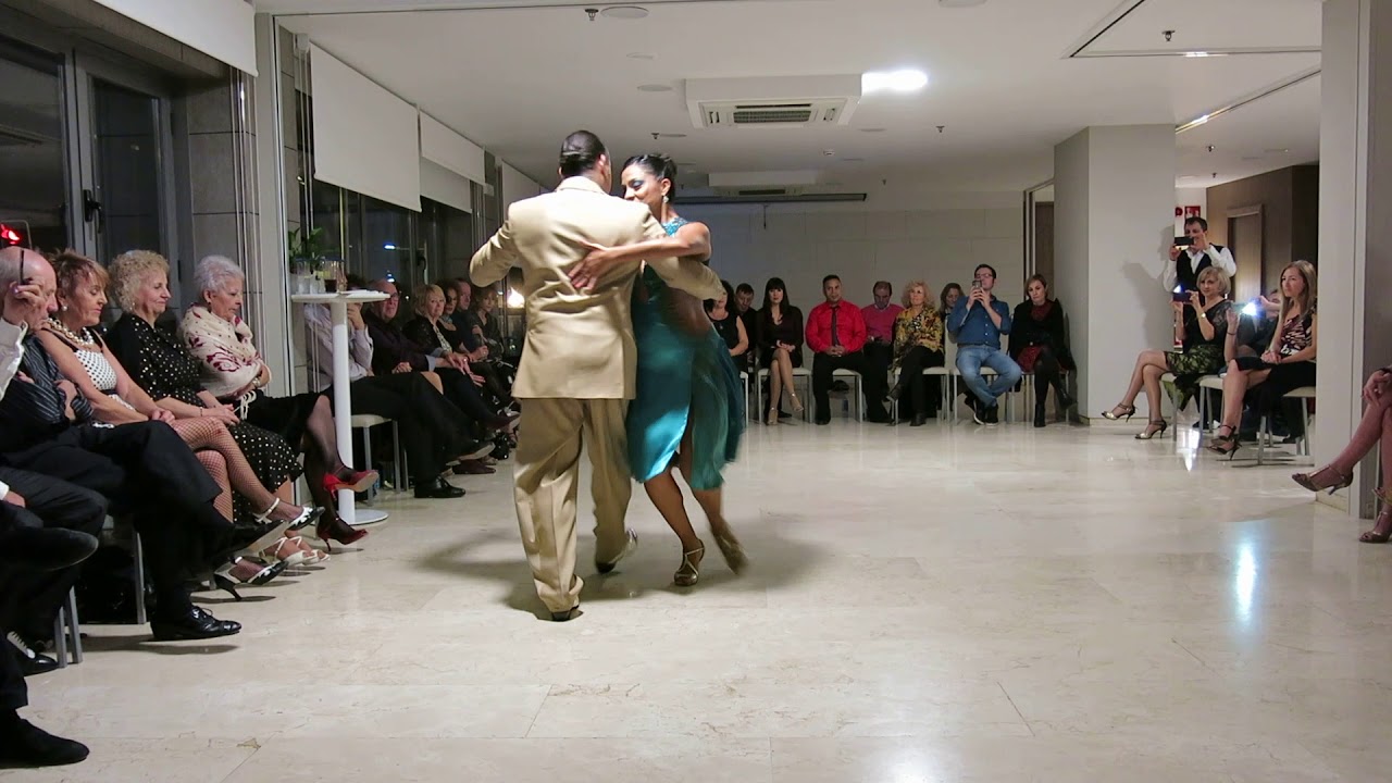 Roque Castellano & Giselle Gatica Lujan -ILUSION AZUL - CARLOS DANTE