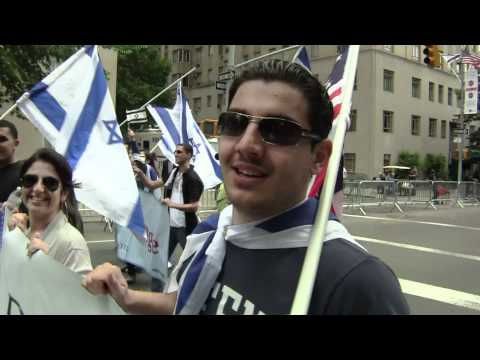 Uzbeki Bukharian Jewish Org of Youth march in Salute to Israel Parade (133013)