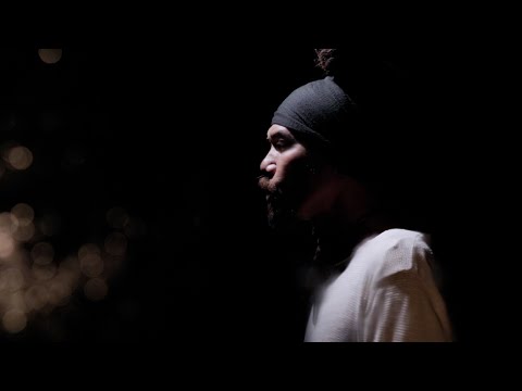 Dialog Dini Hari - Bandang (Official Music Video)