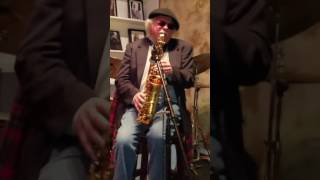 Richie Cole at How Art Thou Jazz Cafe www.howartthoucafe.com