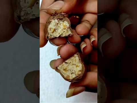 Asmr Eating Chocolate #chocolate #chocolateasmr #shorts #youtubeshorts #reels #asmr #yt
