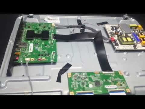 Reparación de pantalla phillips 50 pulgadas 50PFL5765/F8, con falla pantalla negra y rayas blancas.