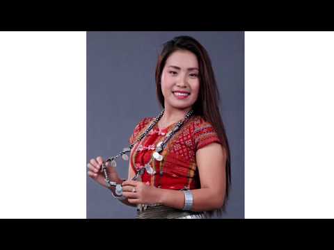 Naomi Par Tha Sung - Ka Mitthli with lyrics