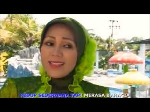 Nasida ria Miskin tapi bahagia Official music dan Video